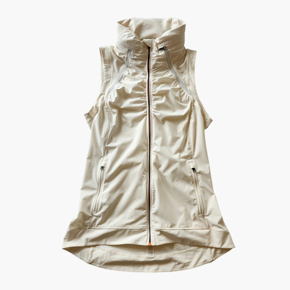 Lululemon Athletica Cream Go the Distance Hood Running Vest Ruched Women's Sz 6